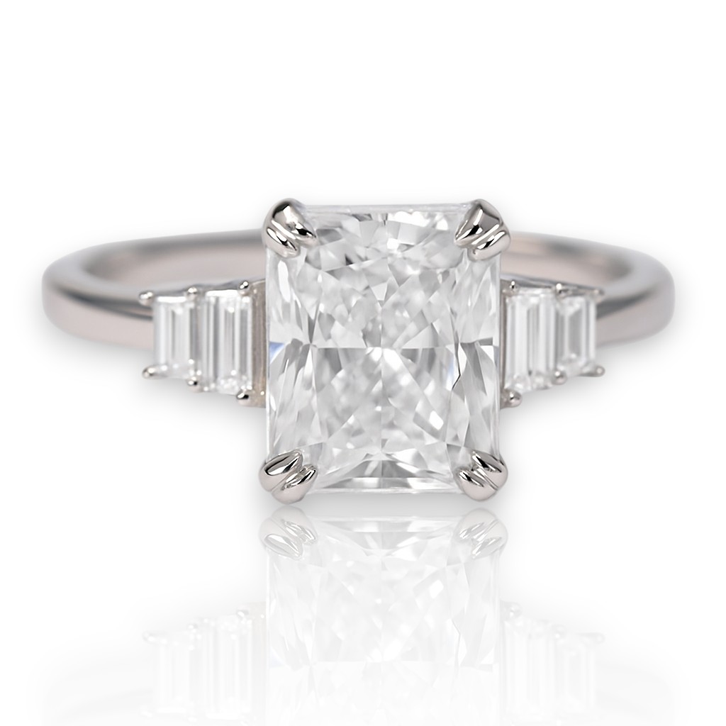 White Gold Plated Sterling Silver Ring with Cubic Zirconia – Elegant Women's Jewelry