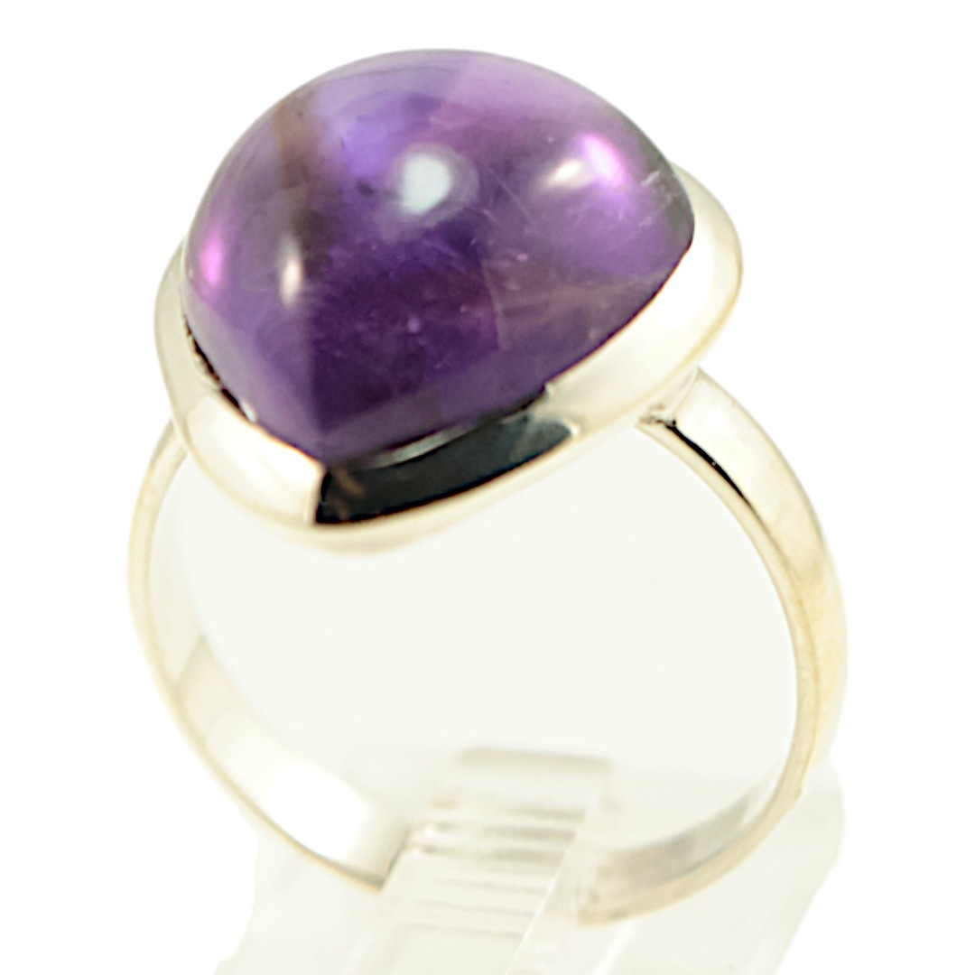 Stunning Tear Drop Shape Amethyst Gemstone Ring: Elevate Your Style with this Unique Piece | Shop Now - Image 5
