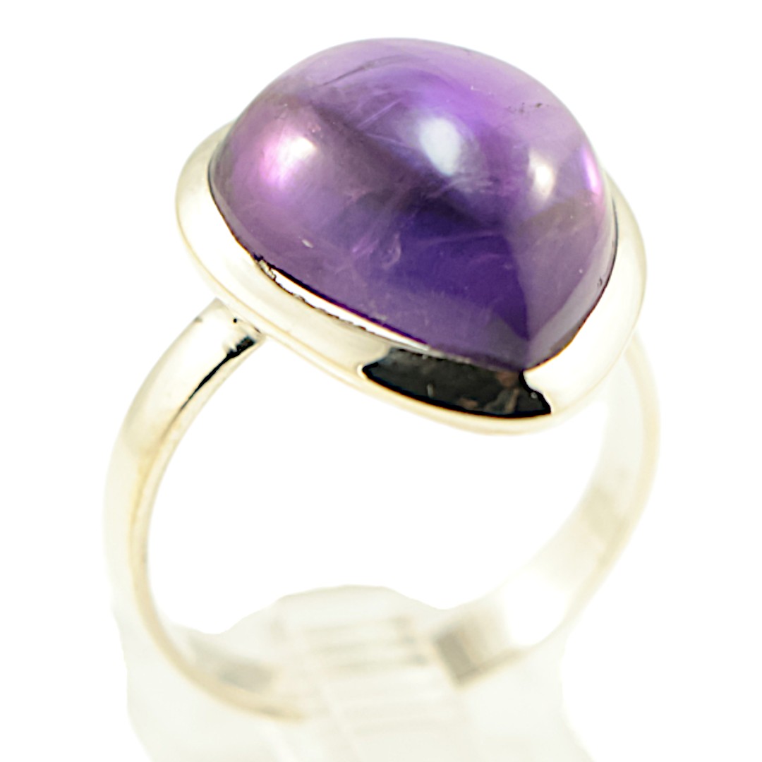 Stunning Tear Drop Shape Amethyst Gemstone Ring: Elevate Your Style with this Unique Piece | Shop Now - Image 4